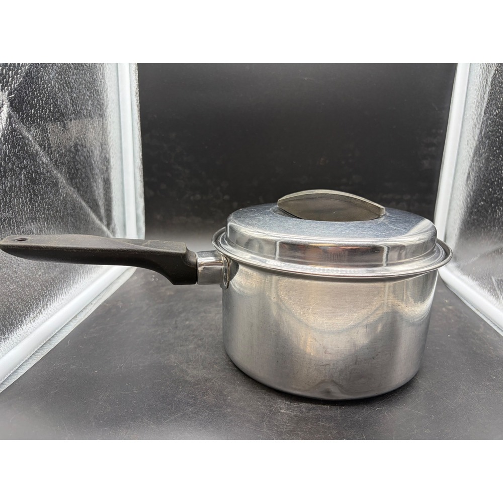 Vintage EKCO Flint Stainless Steel 2 Quart Saucepan with Lid Radiant Heat Core